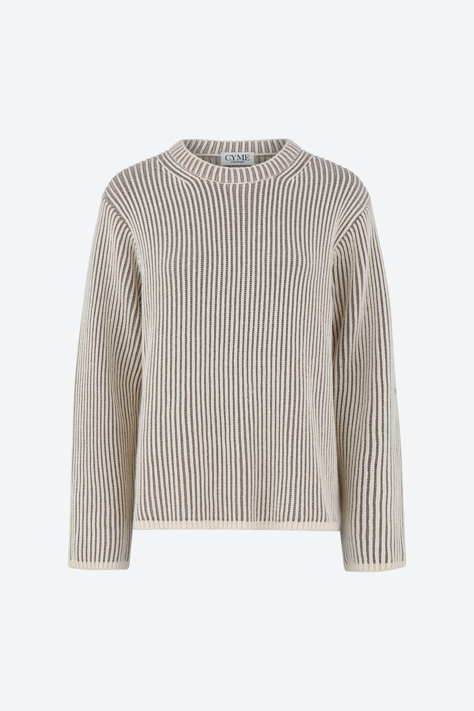 Beige striktrøje i cashmere-blanding fra CYME Copenhagen – løs pasform med rund hals og lodret strikmønster i to nuancer.