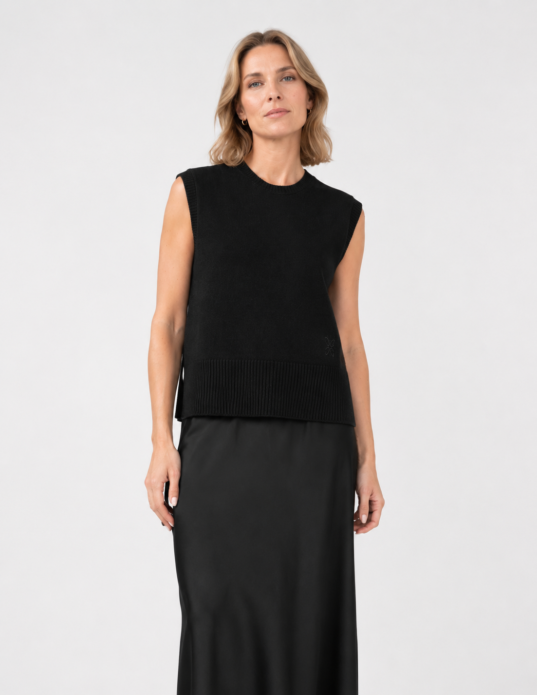 Merino Crewneck Vest - Black